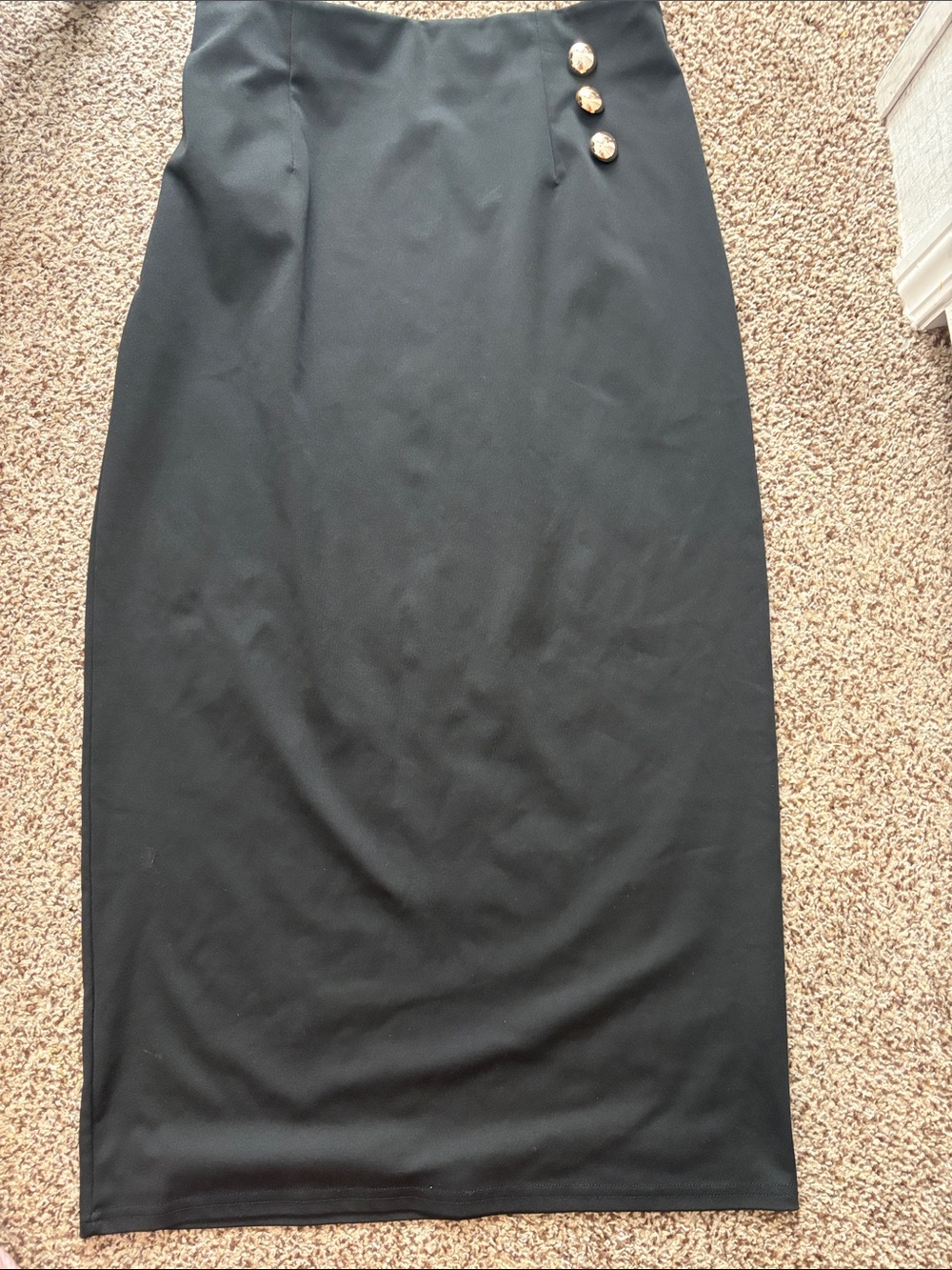 Black High-Waist Pencil Skirt with Gold Accent Buttons